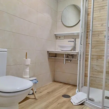 Cruceiro Arans Apartahotel La Caniza