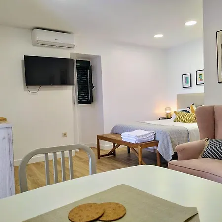 Apartahotel Cruceiro Arans La Caniza