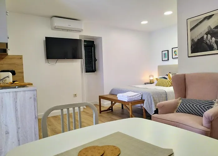 Apartahotel Cruceiro Arans La Caniza